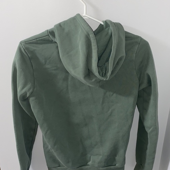 green puma hoodie - Picture 2 of 3